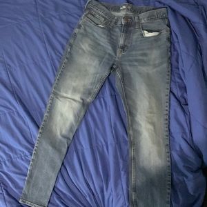Old Navy Jeans Size 32x32 Skinny Lightly Used Retail $70